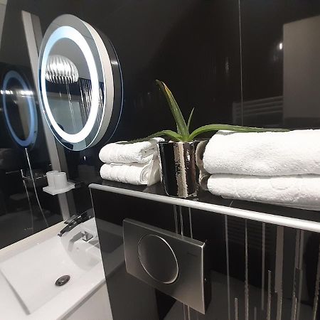 Apartment "Black & White" Saraybosna Dış mekan fotoğraf