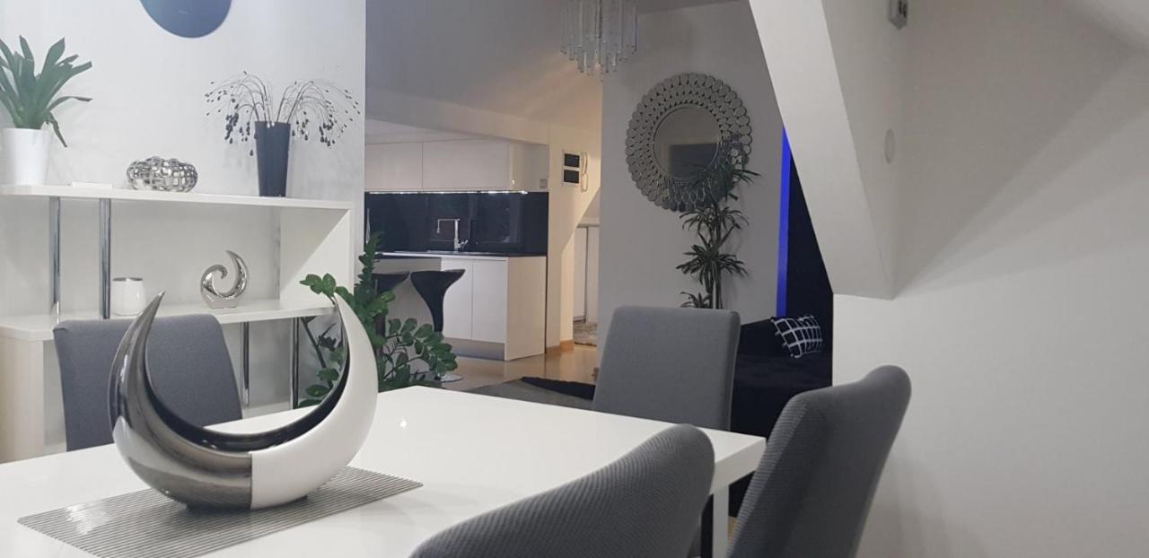 Apartment "Black & White" Saraybosna Dış mekan fotoğraf